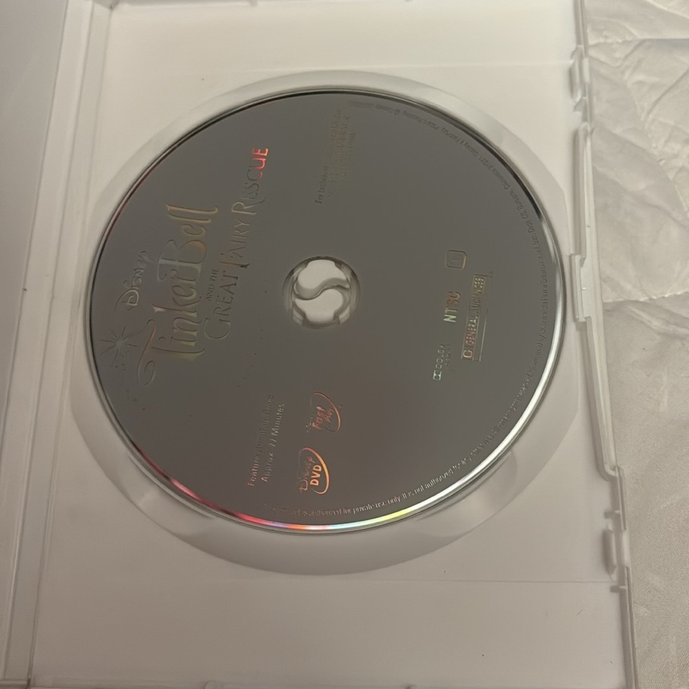 Tinker Bell and The Great Fairy Rescue DVD - Picture 2 of 3